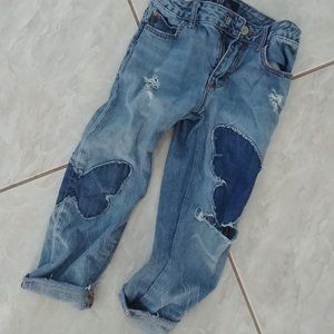 EUC GAP Distressed Girlfriend Jeans with Butterfly Patches